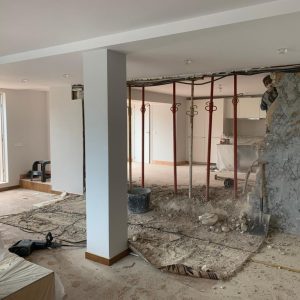 f3f9f8bc-29ca-43c6-a25f-d6d46f01e354-1