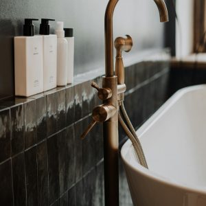 pexels-cottonbro-4153152